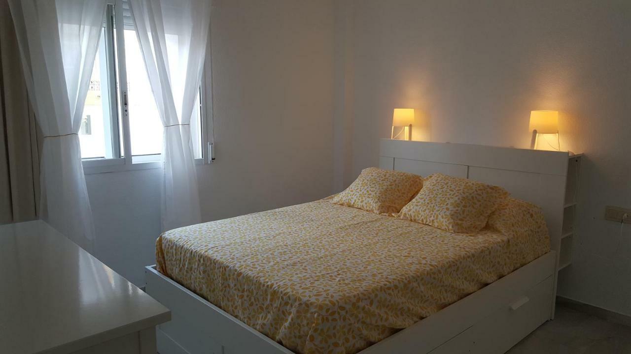 Apartamento Arroyo De La Miel, Luminoso Y Bonito Apartment Benalmadena Bagian luar foto