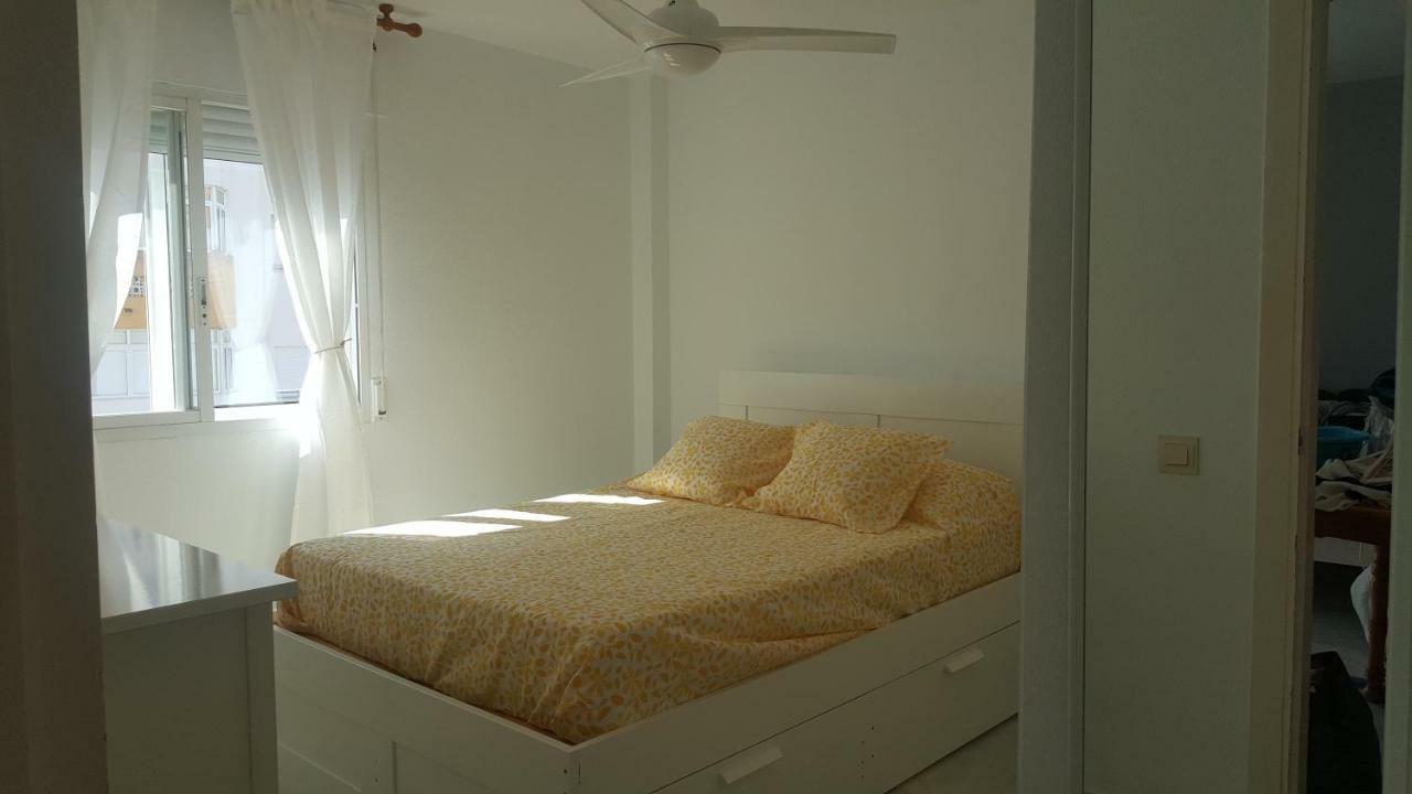 Apartamento Arroyo De La Miel, Luminoso Y Bonito Apartment Benalmadena Bagian luar foto