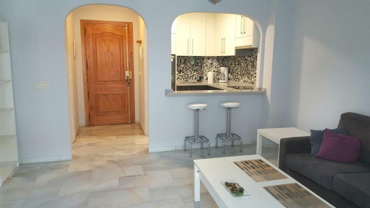 Apartamento Arroyo De La Miel, Luminoso Y Bonito Apartment Benalmadena Bagian luar foto