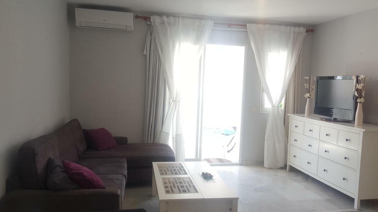 Apartamento Arroyo De La Miel, Luminoso Y Bonito Apartment Benalmadena Bagian luar foto