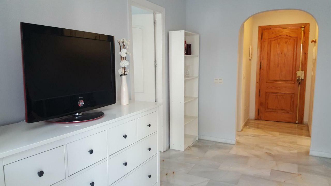 Apartamento Arroyo De La Miel, Luminoso Y Bonito Apartment Benalmadena Bagian luar foto