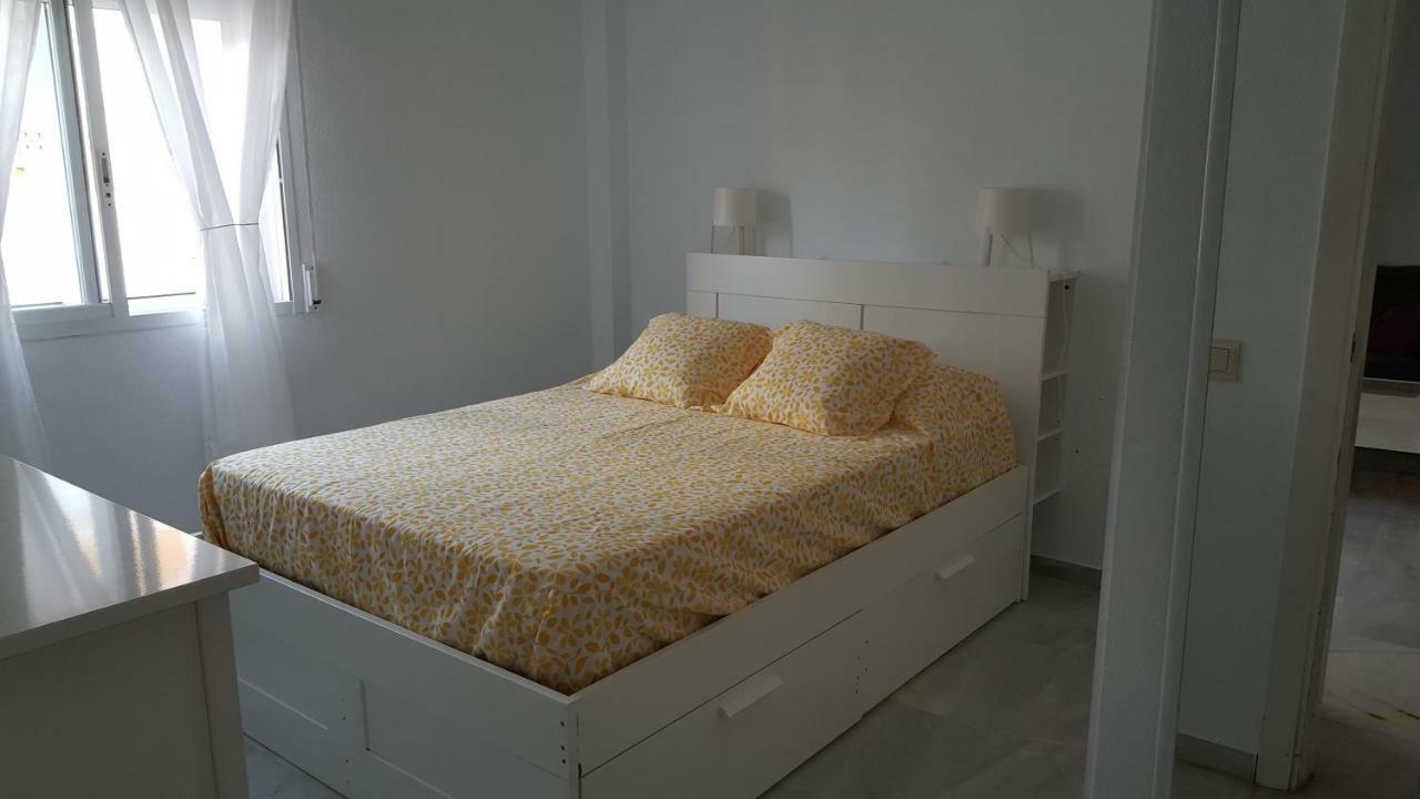 Apartamento Arroyo De La Miel, Luminoso Y Bonito Apartment Benalmadena Bagian luar foto